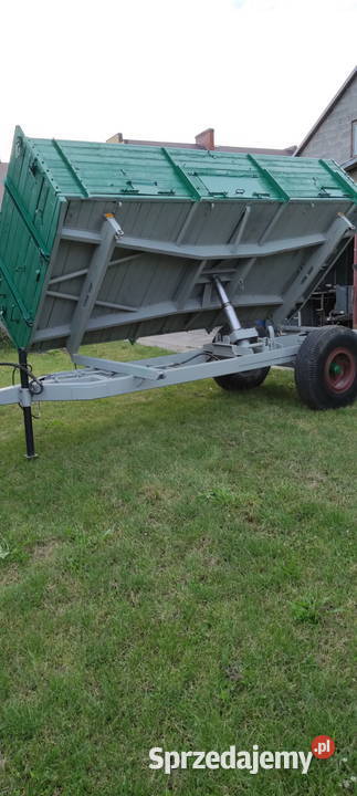 Ciągnik rolniczy Zetor 4911