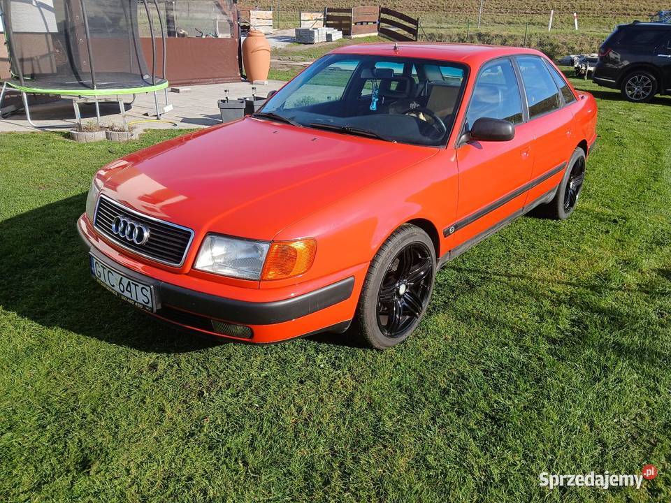 Audi 100