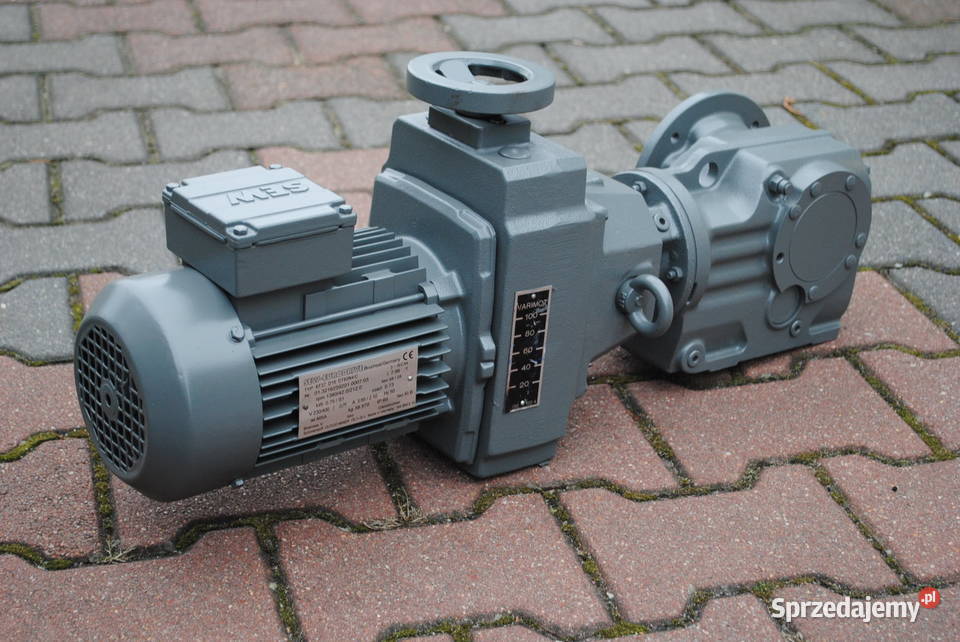 Motoreduktor kątowy 075kw z regulacją 42212obr Kargowa