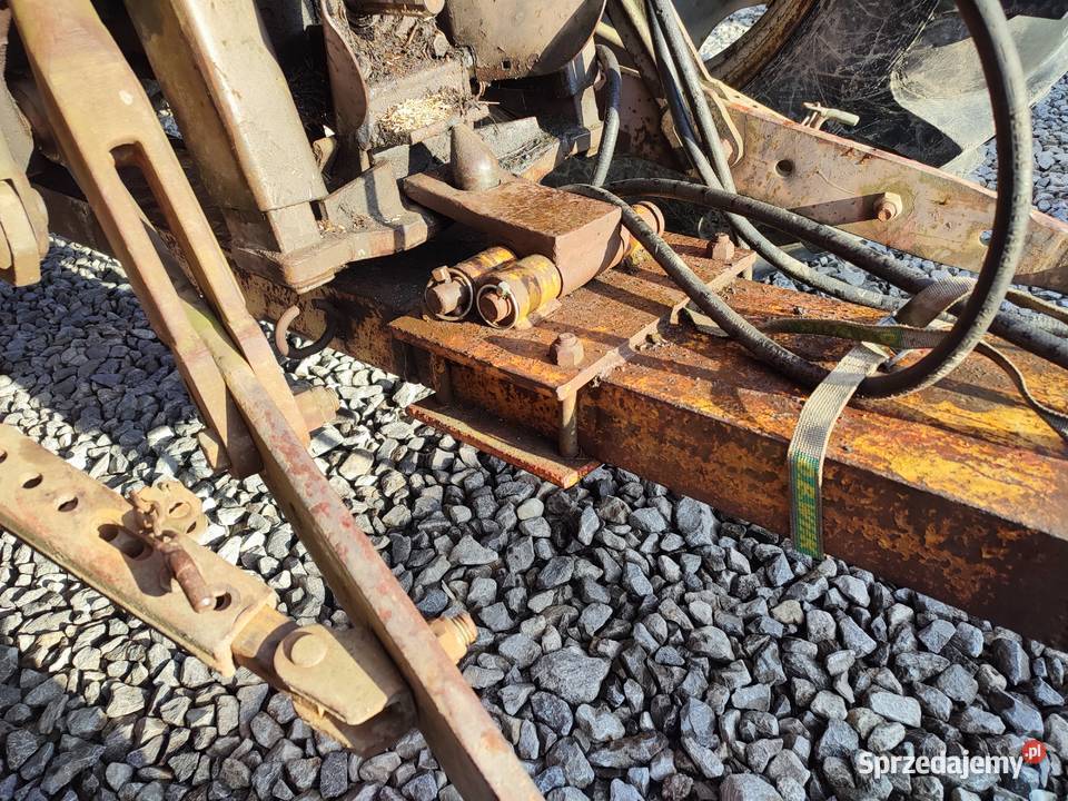 Pługspych tuz odśnieżanie do ciagnika Pozostałe