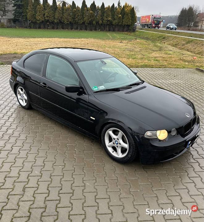 BMW e46 18 benzyna 2003r gruz daily Rok produkcji 2003 Seria 3 Samochody osobowe Słotowa