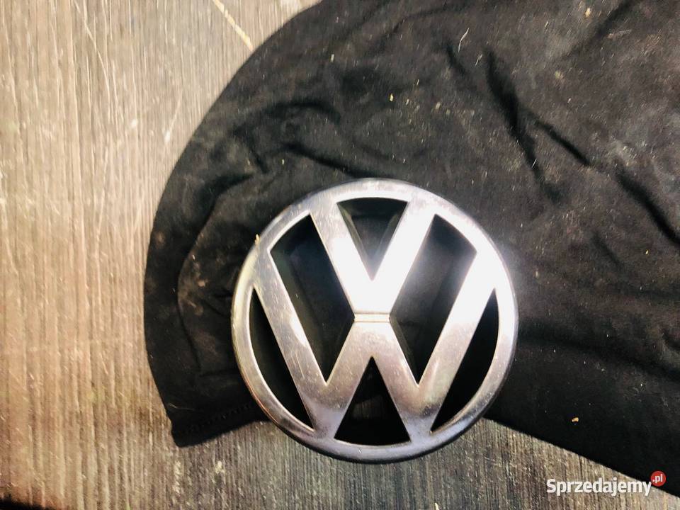 Znaczek logo w atrapę glila VW 3B0853601 Justynów