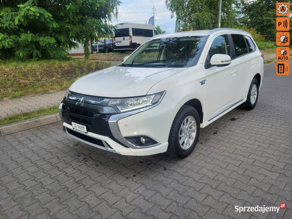 Mitsubishi Outlander III 2012 2360cm3 Żyrardów sprzedam