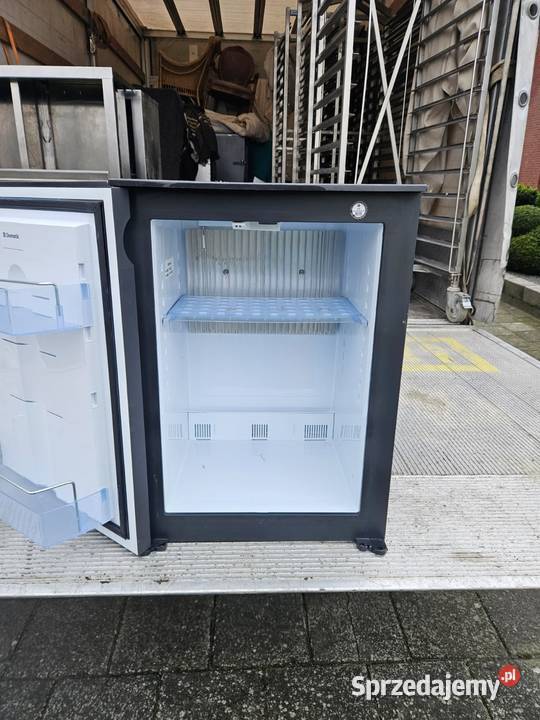 Lodówka pokojowa termoelektryczna DOMETIC HIPRO Pszczyna