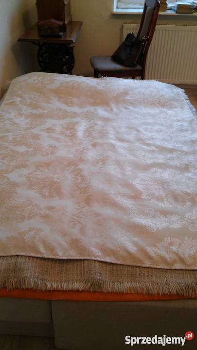 obrus obrusy na prezent beżowy złoty Gdańsk