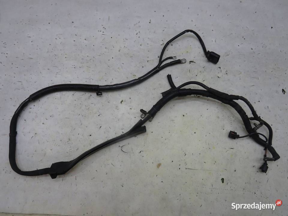 WIAZKA INSTALACJI SILNIKA AUDI Q5 8R 32 FSI osobowe