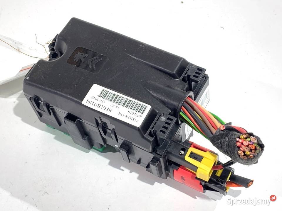 SKRZYNKA BEZPIECZNIKÓW PEUGEOT 508 SW II Skrzynki bezpieczników sprzedam