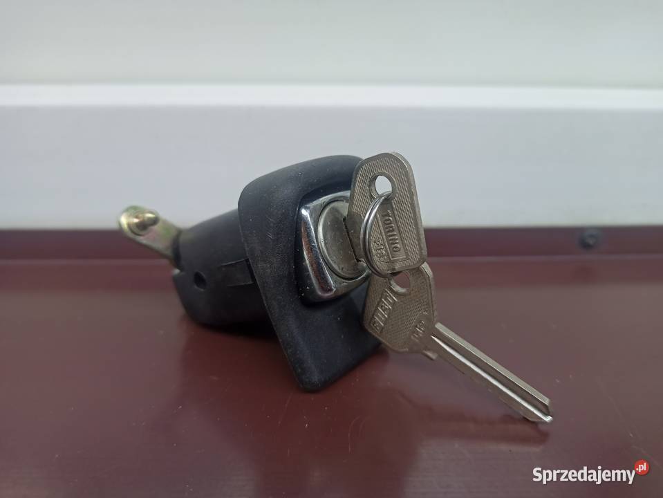 Fiat Panda I 1 zamek drzwi prawy wkładka NOWY łódzkie Sieradz