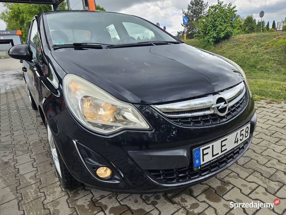 Opel Corsa D 12 benzyna 85 2011r Lift Ładny Nieborów sprzedam