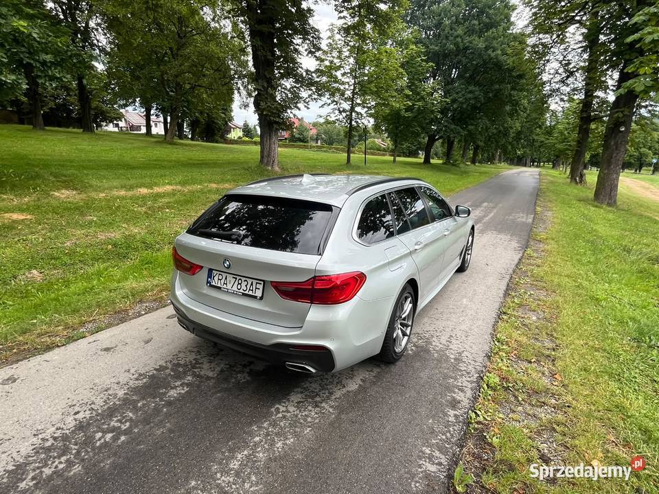 BMW SERIA 5 G30G31 520D Tour MPakiet