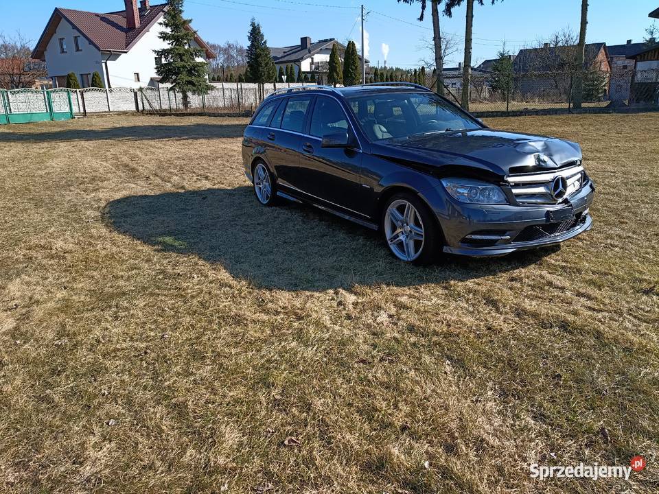 Mercedes W204 C300 AMG pakiet 300 Kluki