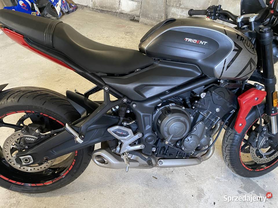 Triumph Trident 660 2022 uszkodzony