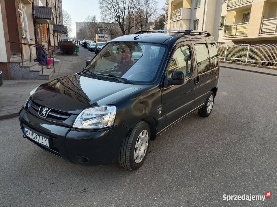 Peugeot partner 16b klima tempomat 2004r benzyna Białystok