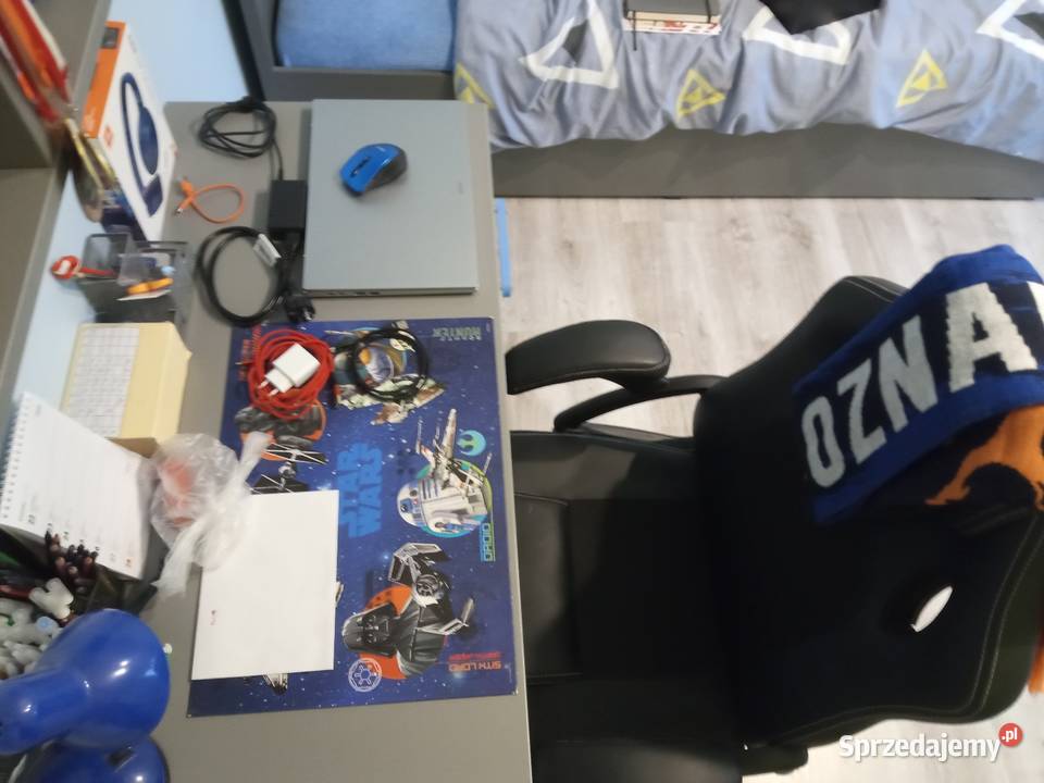 Używane biurko praktyczne 75cm Szamotuły