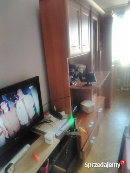 Sprzedam mieszkanie dwupokojowe własnościowe Piętro 9