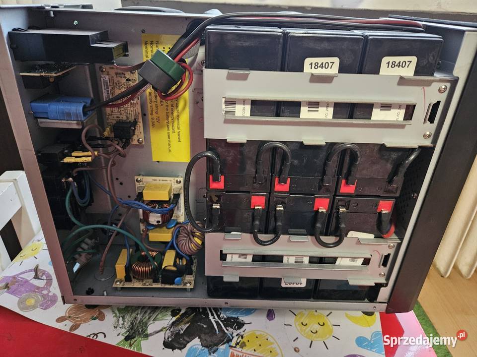 3000VA2400WDuży mocnyZasilacz awaryjny UPS Power Barlinek