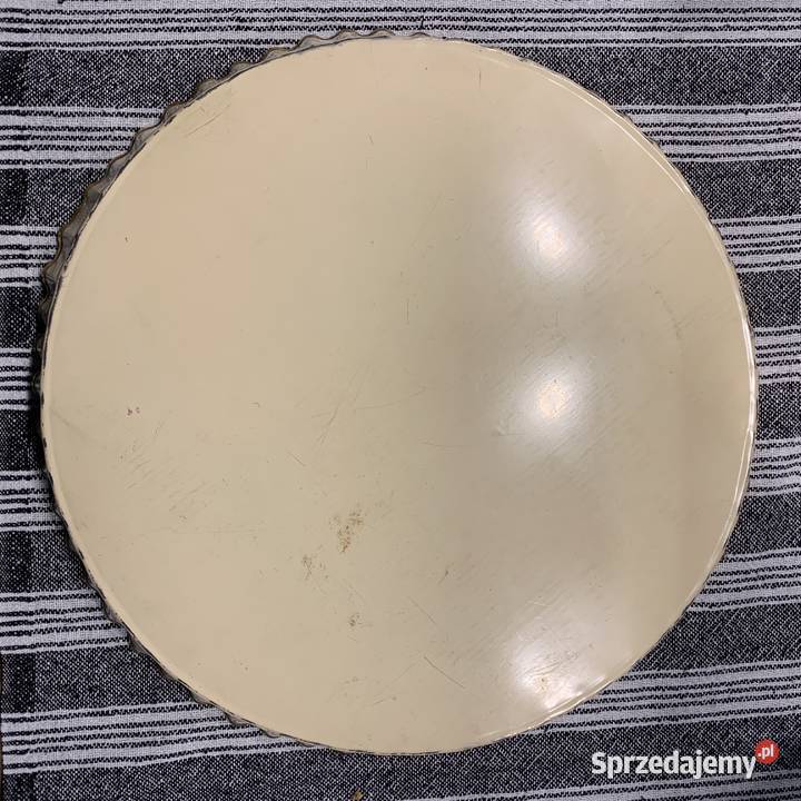 Taca z motywem wiktoriańskim metalowa małopolskie Bochnia