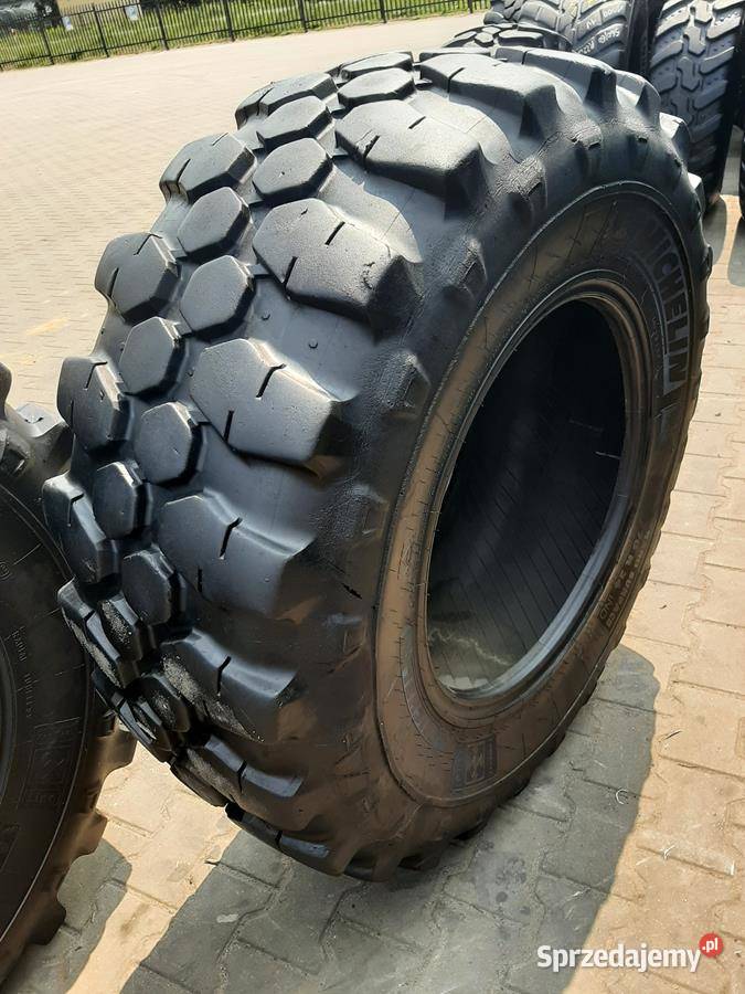 2x Opona używana 46070R24 175R24 MICHELIN 1400 podlaskie Zaścianki