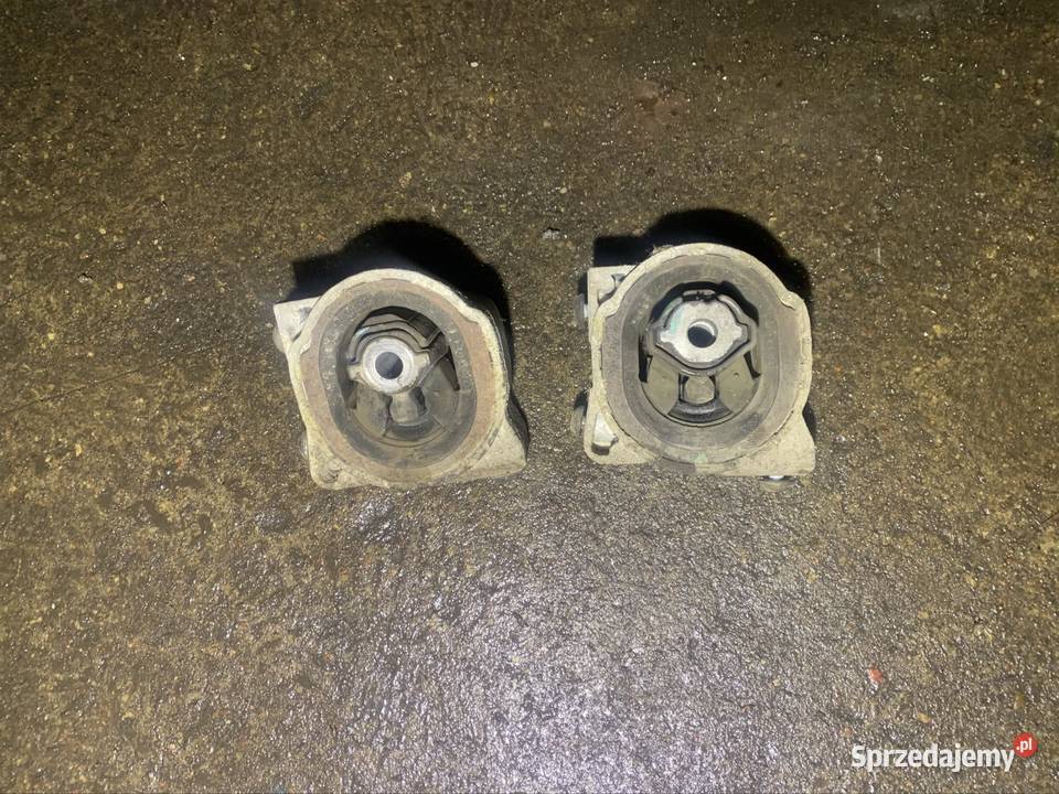 Łapa poduszka silnika lewa prawa Mercedes a w169 osobowe Szczecin