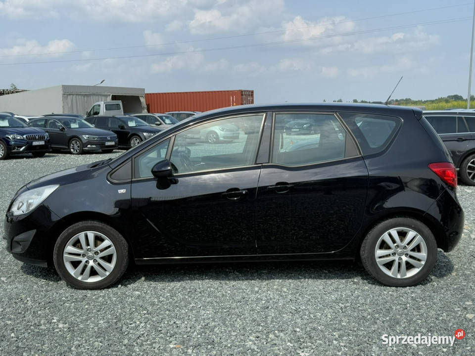 Opel Meriva 14 120 2011r 266 Klimatyzacja ASR (kontrola trakcji)