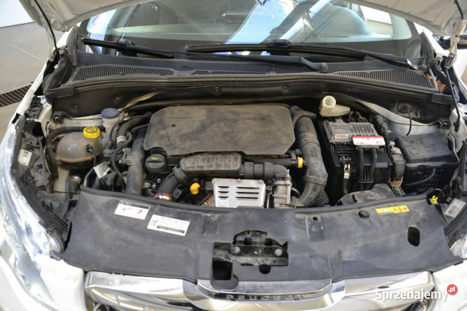 Peugeot 2008 12 t benzyna 110 tablet climatronic Kęty