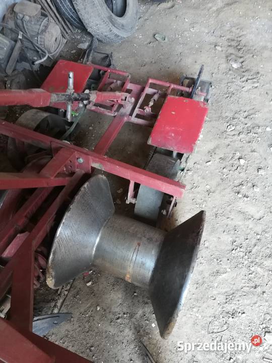 Redliniarka formownica z siewnikami
