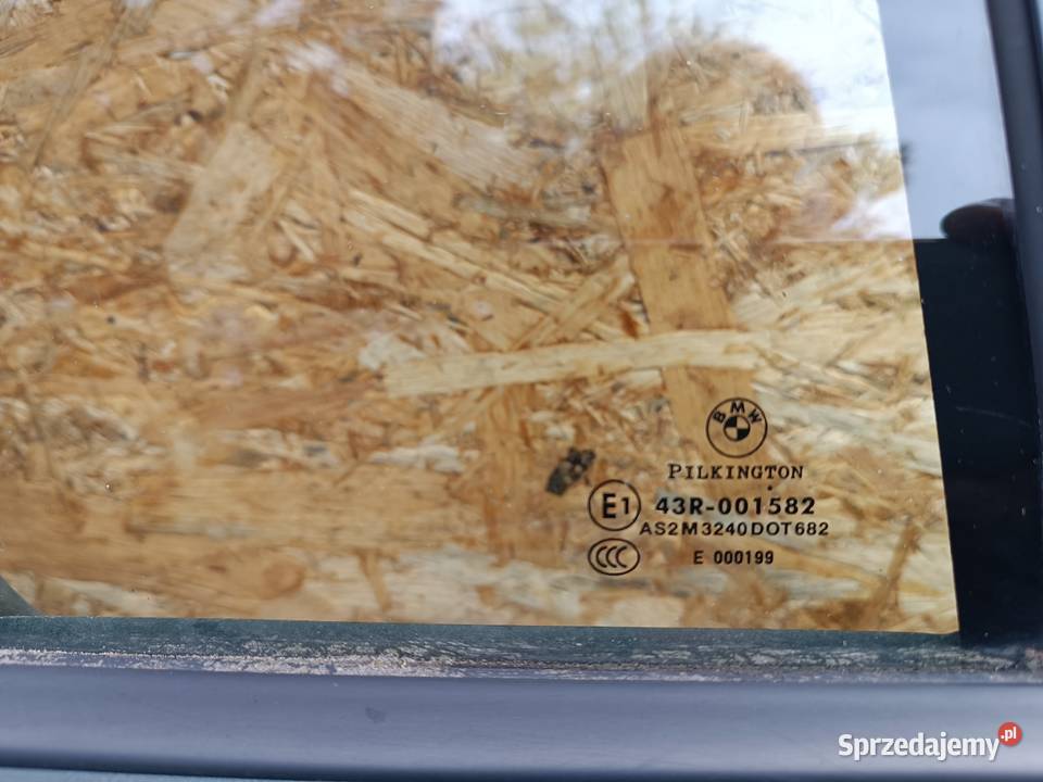 BMW E90 SEDAN DRZWI TYŁ TYLNIE PRAWE PRAWY Słowikowo