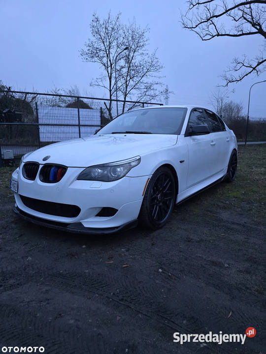 BMW Seria 5 550i Edition Sport kujawsko-pomorskie Świecie