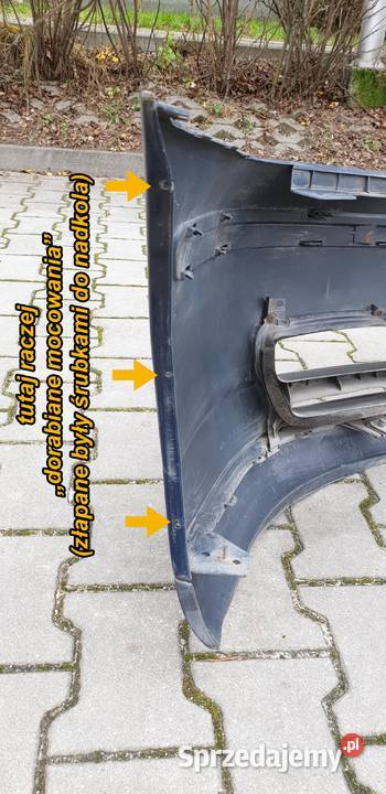 Toyota Avensis II T25 zderzak przód przedni Kutno