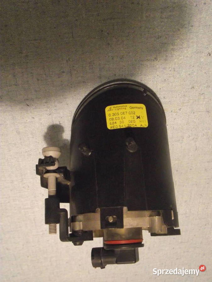 Halogen prawy Audi A4 sprzedam