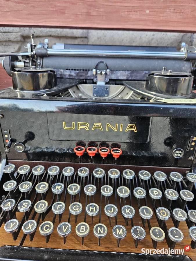Maszyna do pisania Urania Orginalny kufer 1939r Młynek sprzedam