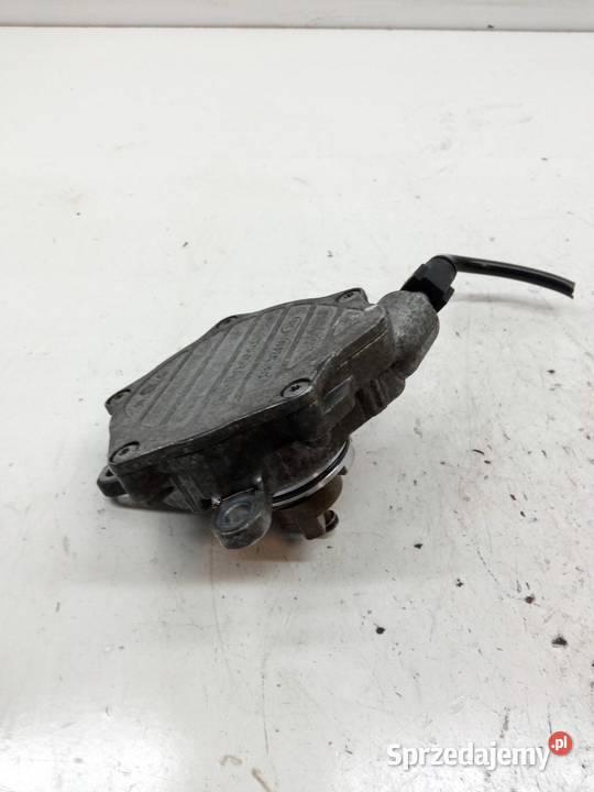 POMPA VACUM 26060779 20 D4D Toyota Avensis II