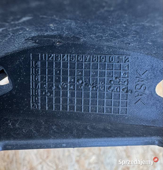 Grill atrapa chłodnicy Volkswagen Tiguan 2 II Atrapy Części samochodowe Międzychód