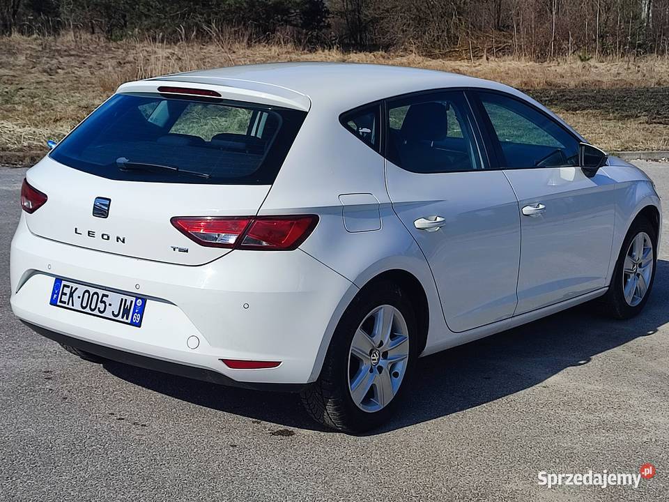 SEAT LEON 12 BENZYNA 2015R 125000 świętokrzyskie Kielce sprzedam