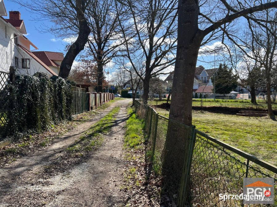 Grunt na sprzedaż Rewal Sapreska 1880m2 2210zł/m2 sprzedam