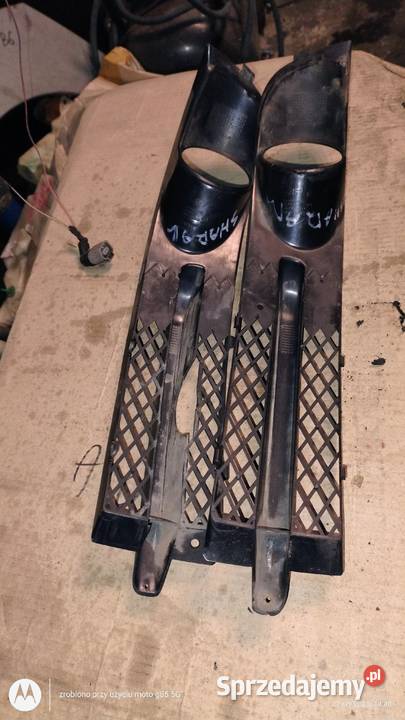 Kratka trapa zderzaka wersja pod halogen lewa dolnośląskie Lubin sprzedam