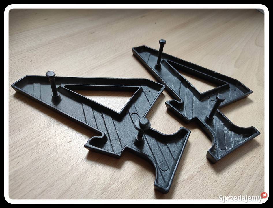 Metalowe cyfry na dom malowane proszkowo na Płock