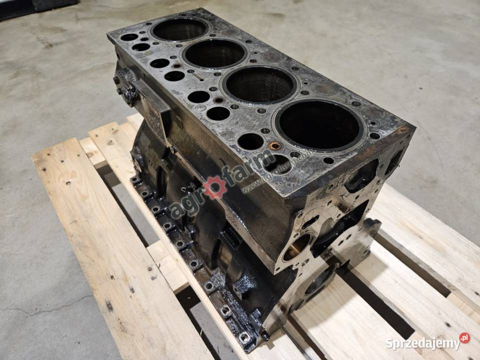 Blok silnika Massey Ferguson 6614 6612 6613 Byków sprzedam