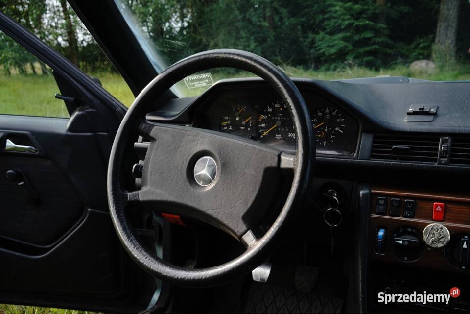Mercedes w124 baleron 25 diesel 20 lat w jednych W124 Kaczka