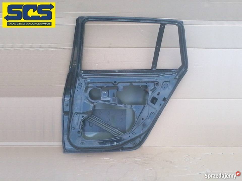 BMW 5 E61 KOMBI DRZWI PRAWE TYŁ TYLNE 0310 Części samochodowe Bieleń