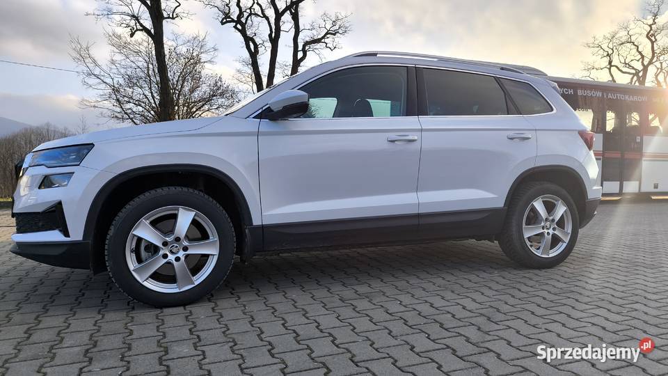 SKODA KAROQ 15 TSI Style 2023 salon przebieg 27 wielofunkcyjna kierownica