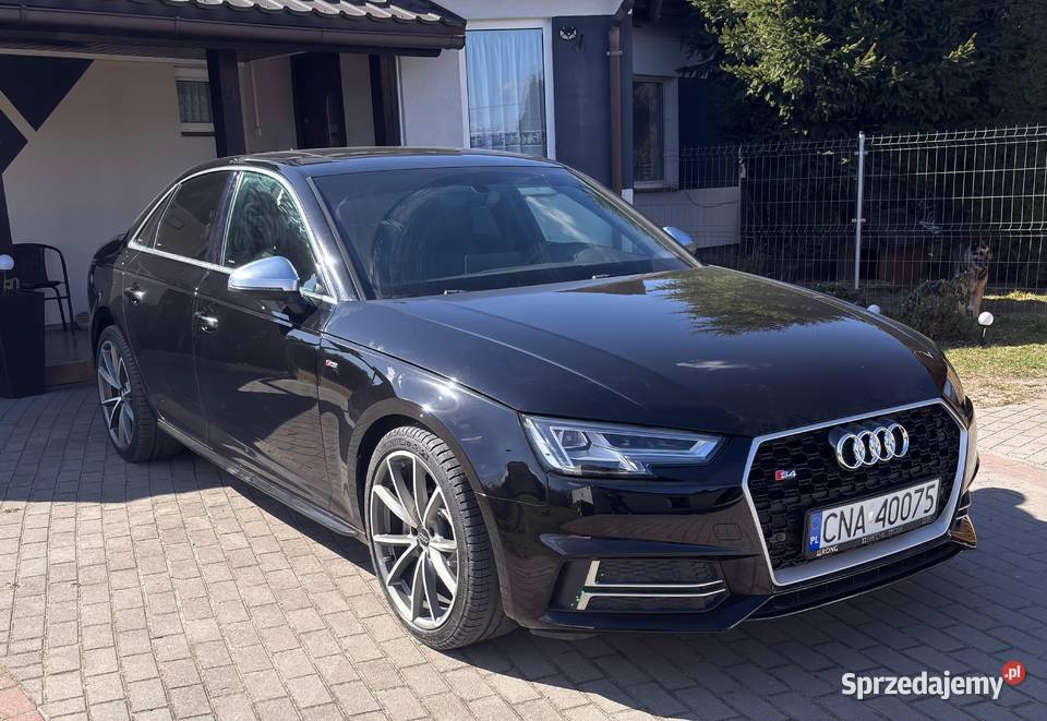 Audi A4B9 SLine 2000cm3