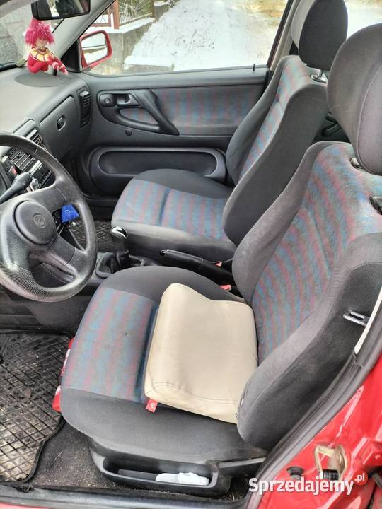 Volkswagen Polo 14 przebieg 140 benzyna Klucze