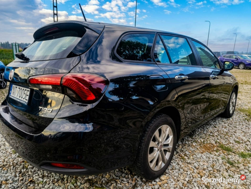 Fiat Tipo 14 95 wyposażenieNiski przebieg II nieuszkodzony małopolskie Harklowa