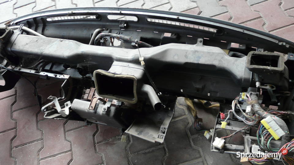 Deska rozdzielcza Monterey Trooper 1993 31 Wolsztyn