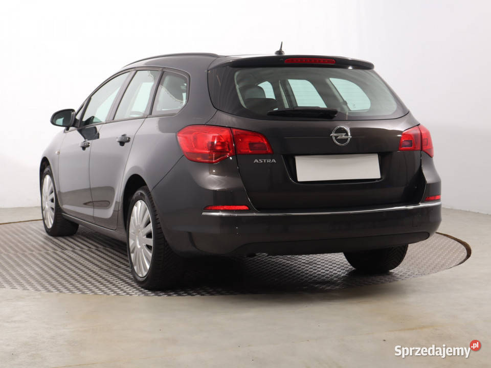 Opel Astra 14 T