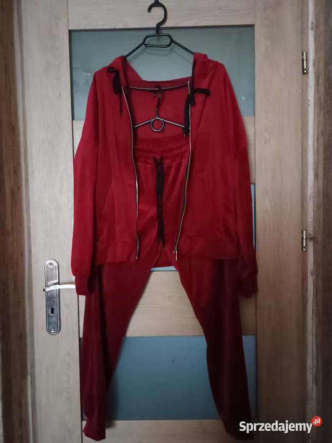 Piękny damski bordowy welurowy komplet dresowy Bytom