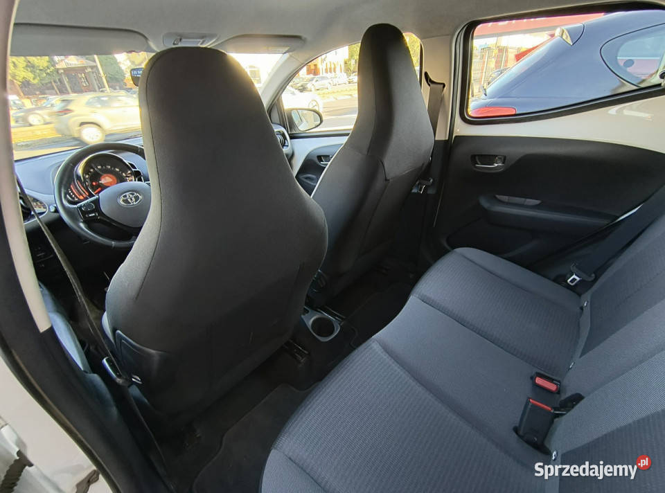 Toyota Aygo Salon 1 właściciel Bezwypadkowy Nowe wielofunkcyjna kierownica Bydgoszcz