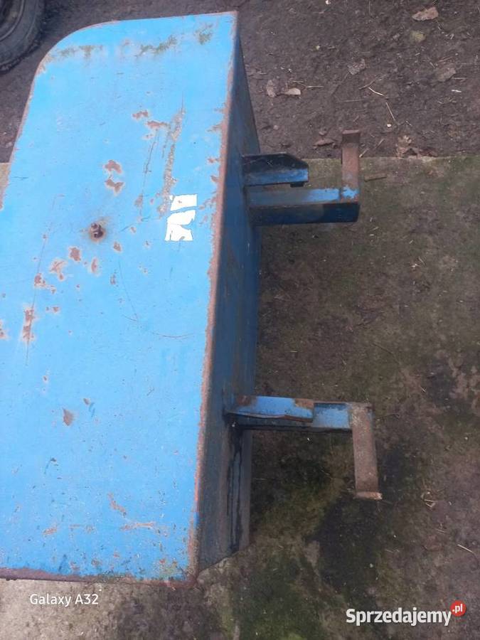 Obciażnik balastu na tył do ciagnika Połaniec