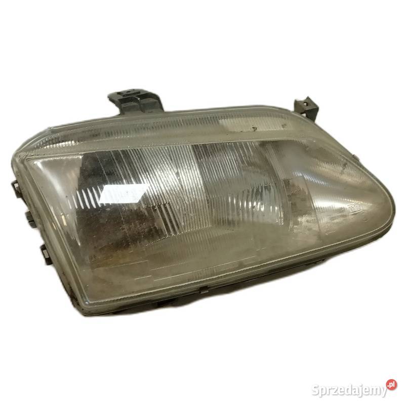 Reflektor przedni prawy Renault 7701672735 lampa sprzedam